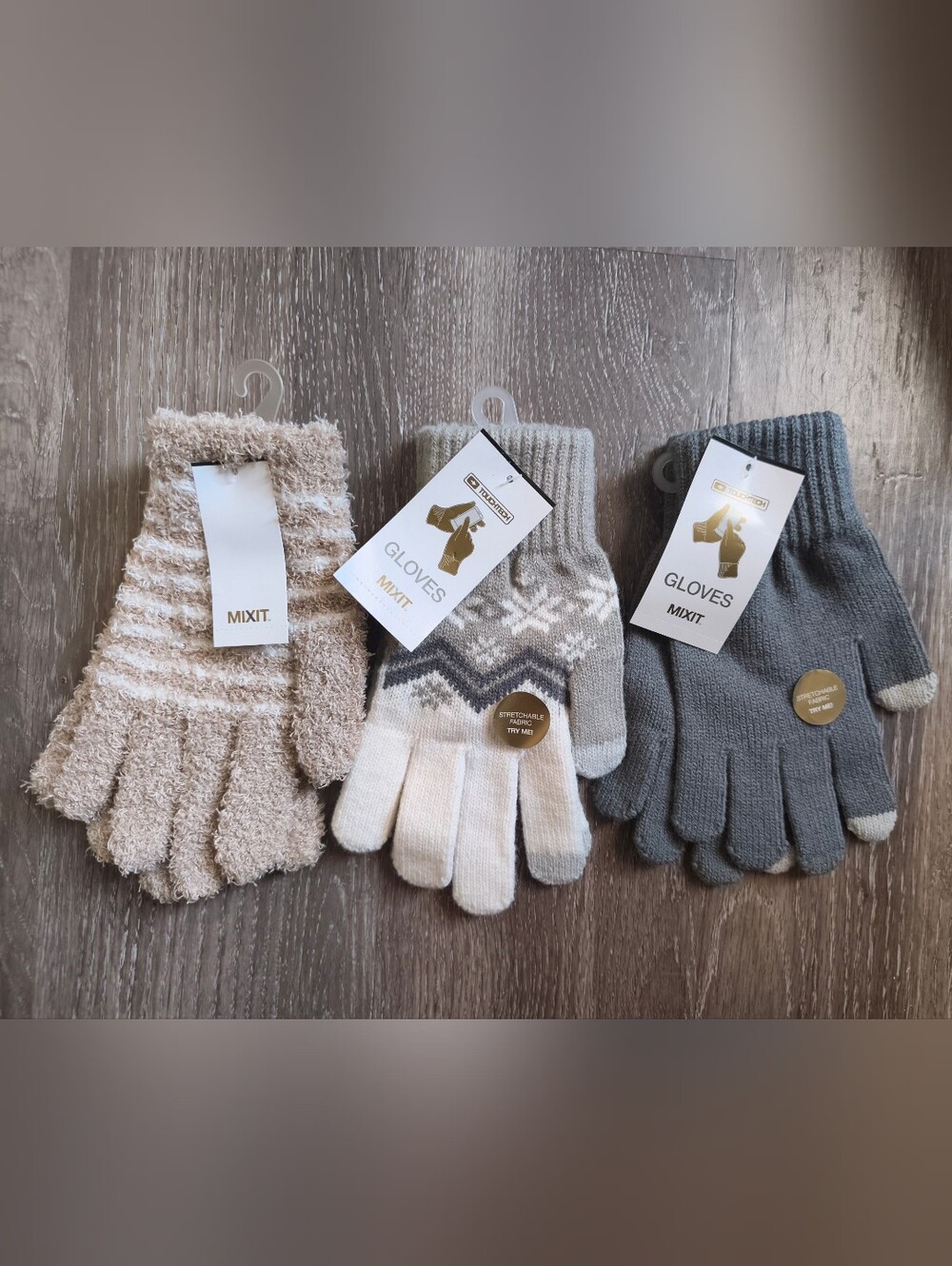 Mixit Women's Gloves Lot of 3